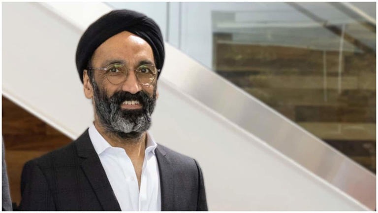 “Indian CEO Shatters Global Records: Earns Unbelievable Rs 48 Crore Per Day”